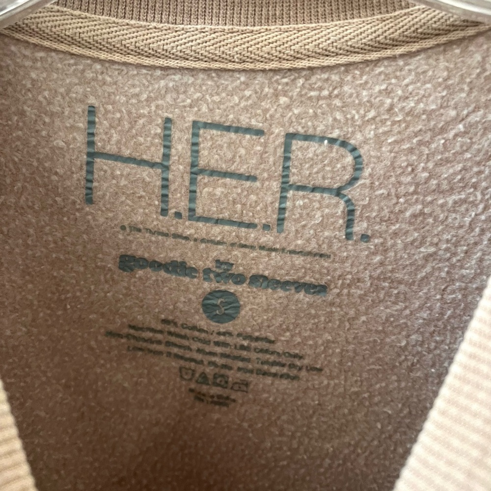 H.E.R. Graphic Tan Sweatshirt - Picture 3 of 8